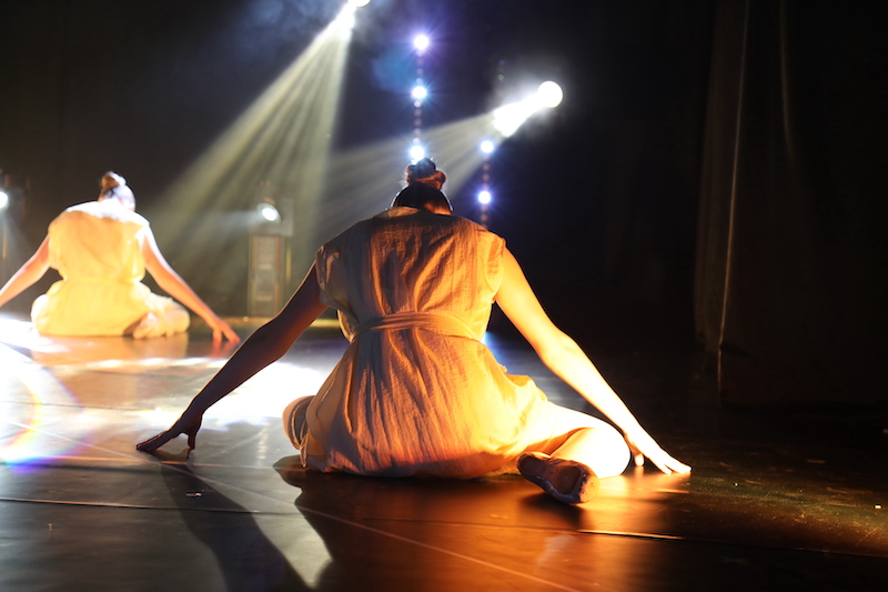 image gallerie free art 2024 danseuse au sol